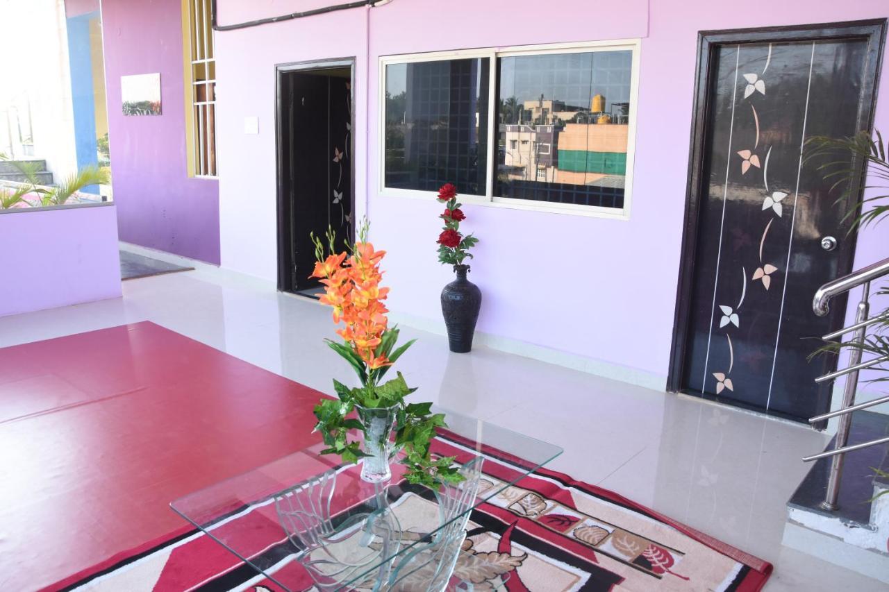 H P Homestay Dharwad Exterior foto